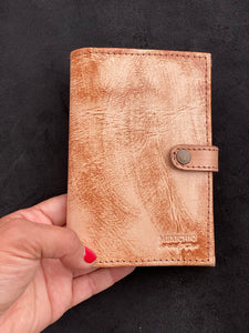 PASSPORT WALLET